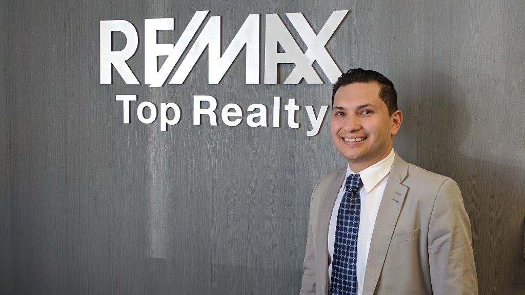 Dany Lopez Group - RE/MAX TOP REALTY | 2911 S Sam Houston Pkwy E, Houston, TX 77047 | Phone: (832) 543-1156