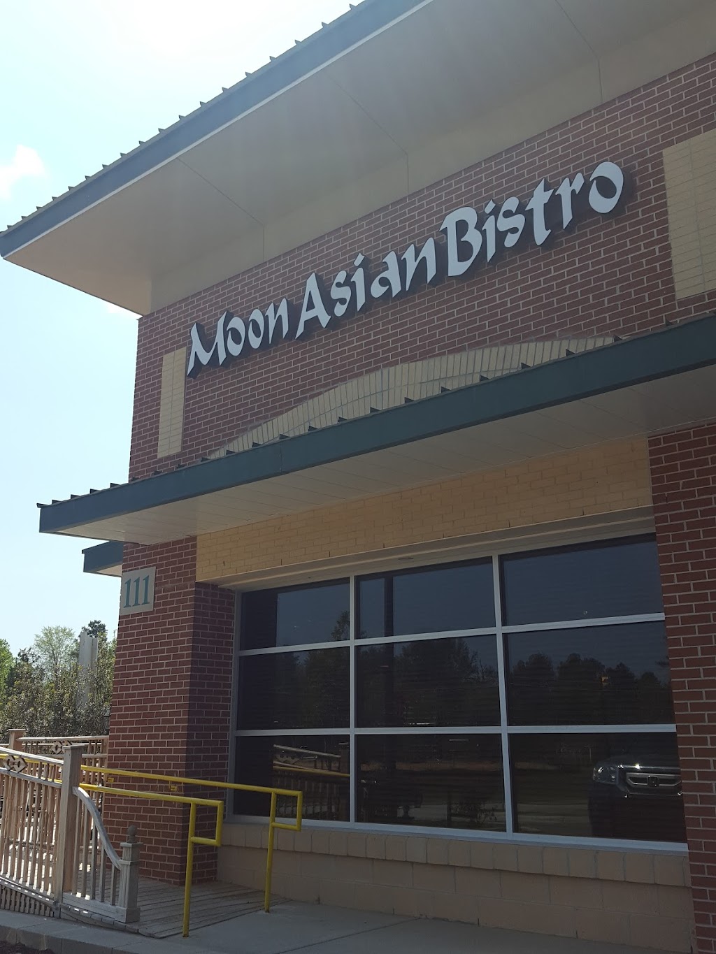 Moon Asian Bistro | 111 Knox Wy Suite 100, Chapel Hill, NC 27516 | Phone: (919) 869-7894