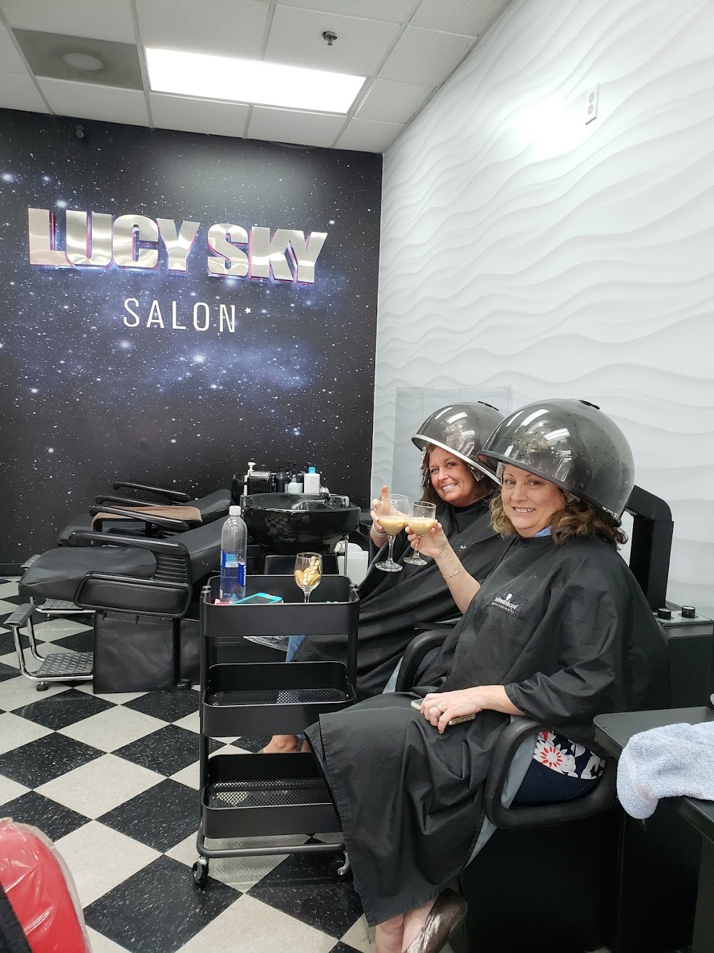 Lucy Hair Salon | 2200 Roswell Rd, Marietta, GA 30062, USA | Phone: (678) 560-2380