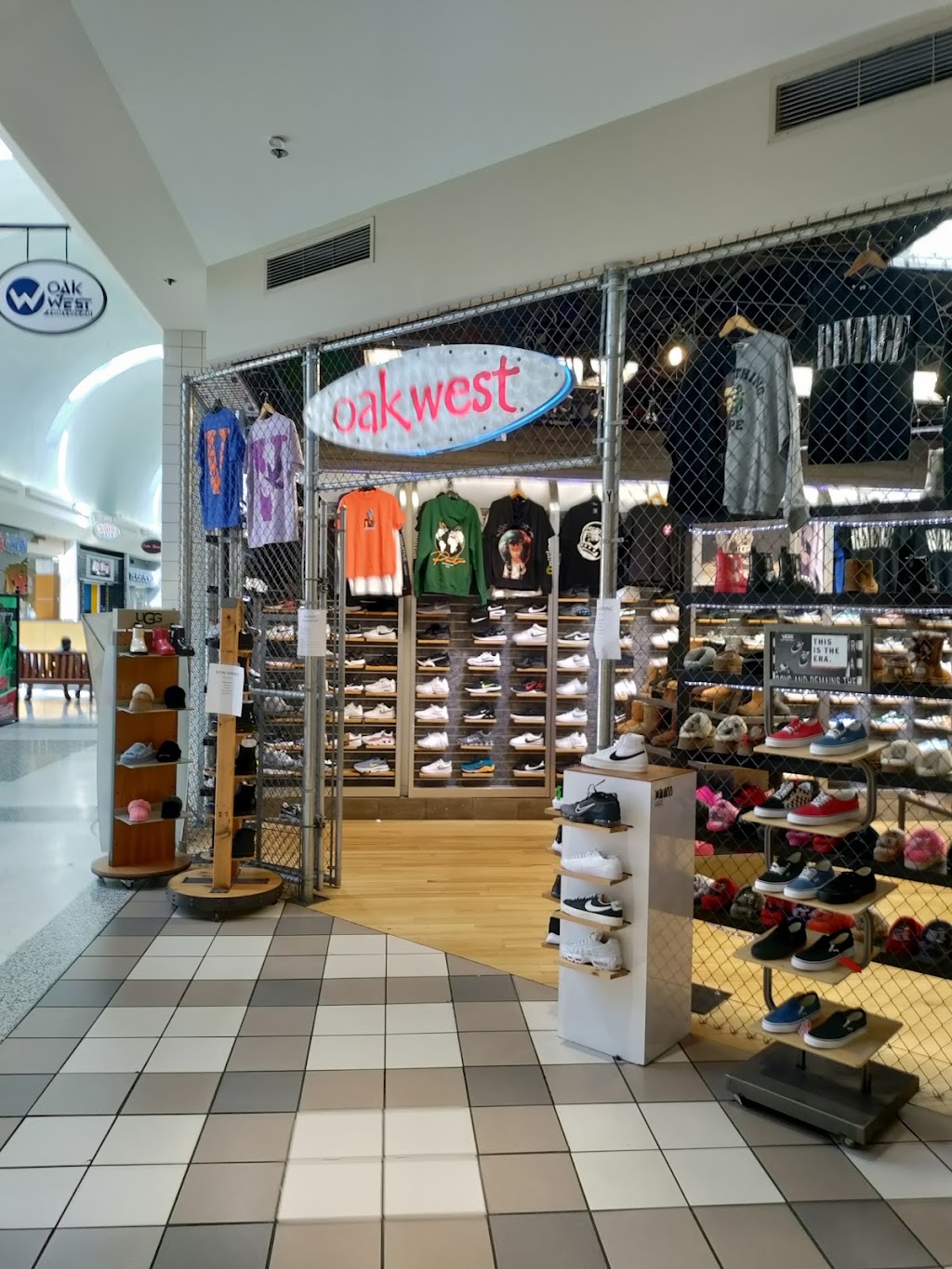 Oak West Footwear | 500 Inland Center Dr, San Bernardino, CA 92408, USA | Phone: (909) 381-0188