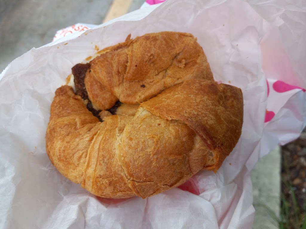 Dunkin | 12561 Biscayne Blvd, North Miami, FL 33181, USA | Phone: (305) 891-1020
