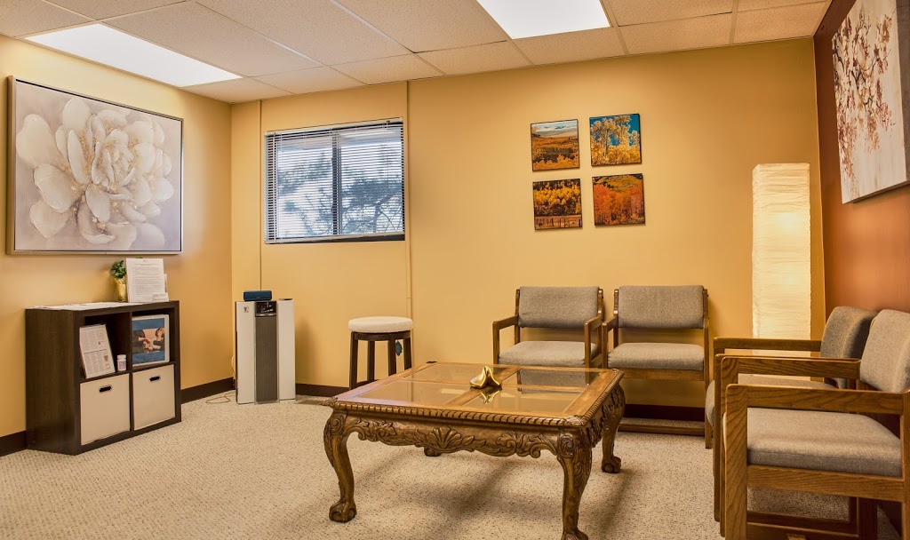 Elevate Health Chiropractic | 2201 Kipling St Ste. 100, Lakewood, CO 80215, USA | Phone: (720) 688-6372