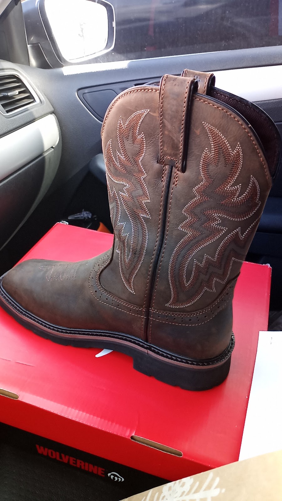 Cactus Jacks Boot Country | 6921 US-67, Alvarado, TX 76009, USA | Phone: (817) 790-2381