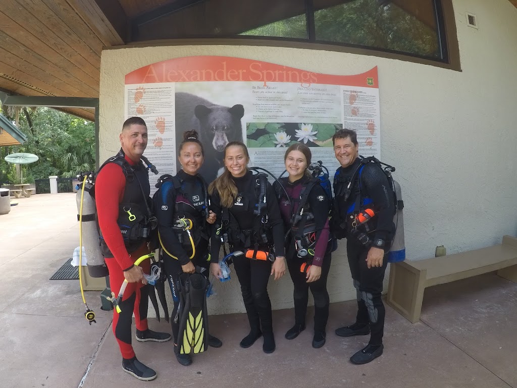 A Rock Diving, LLC | Eustis, FL 32726, USA | Phone: (352) 409-6861