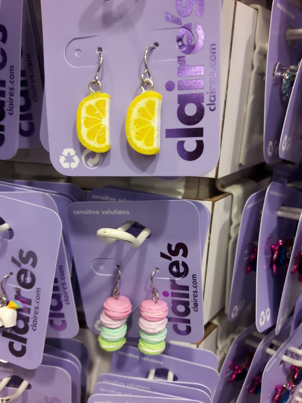 Claires | 6600 Topanga Canyon Blvd #2106C, Canoga Park, CA 91303, USA | Phone: (818) 615-0993