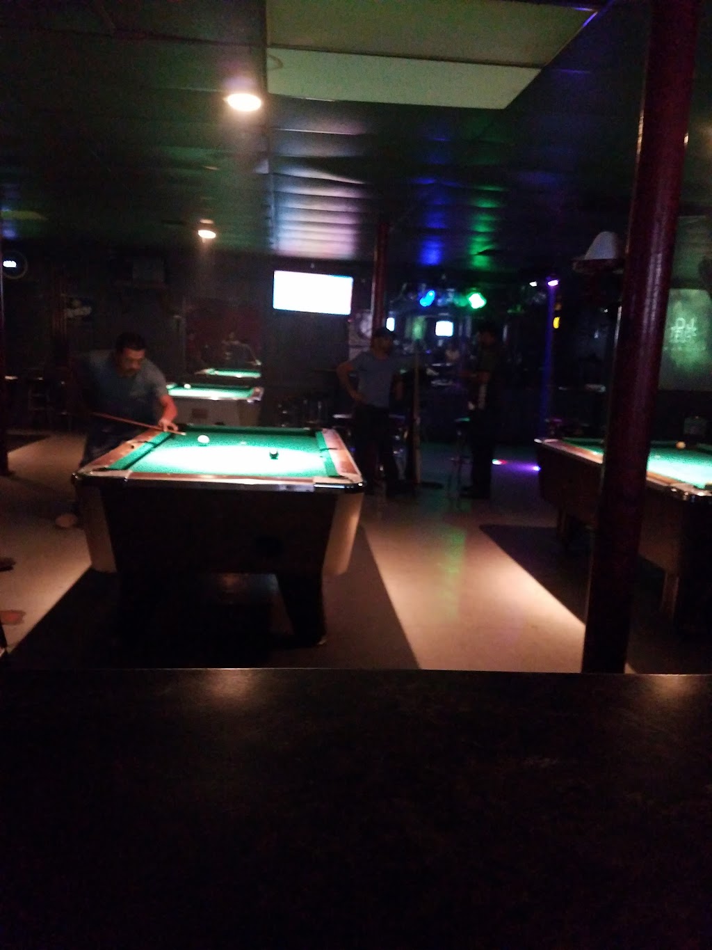 Silver Horse Lounge | 3300 E Lancaster Ave, Fort Worth, TX 76103, USA | Phone: (817) 534-8066