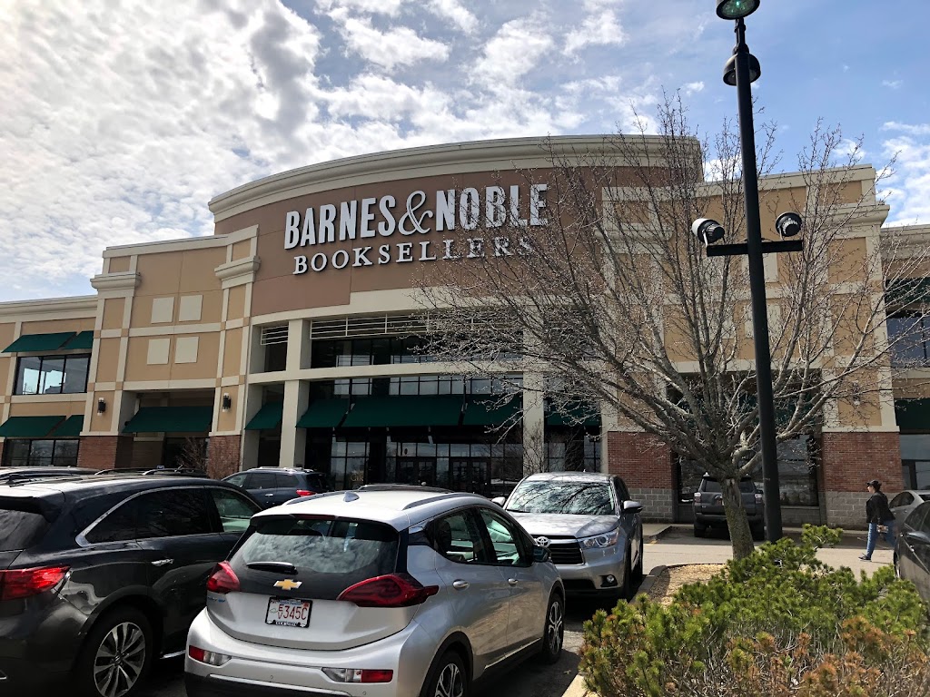 Barnes & Noble | 98 Middlesex Turnpike, Burlington, MA 01803, USA | Phone: (781) 273-3871