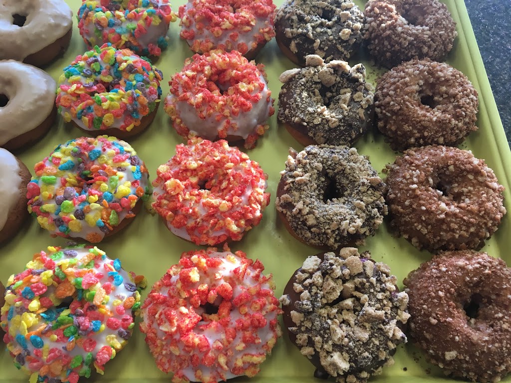 Kong Donuts | 6025 Rosemead Blvd, Pico Rivera, CA 90660, USA | Phone: (562) 942-2004