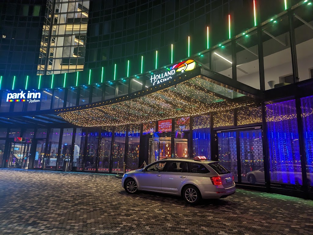 Holland Casino Amsterdam West | La Guardiaweg 61, 1043 DE Amsterdam, Netherlands | Phone: 088 090 0500