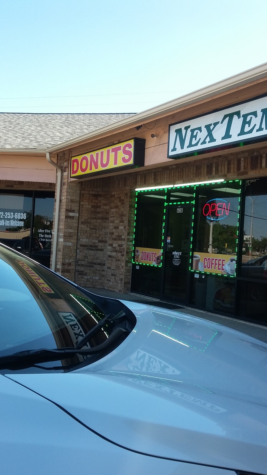 Donut King | 638 N MacArthur Blvd, Irving, TX 75061, USA | Phone: (972) 259-9699