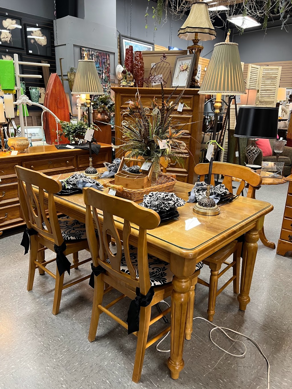 Church Ladies Furniture Consignment | 3570 Buford Hwy NE, Duluth, GA 30096 | Phone: (770) 476-4008