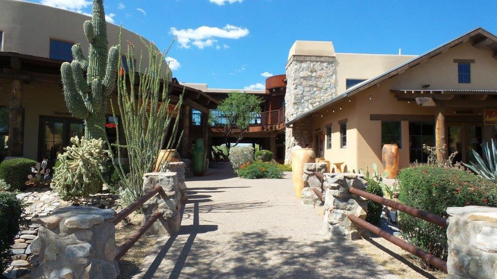 Prickly Pear Inn | 6268 E Cave Creek Rd, Cave Creek, AZ 85331 | Phone: (480) 488-2616