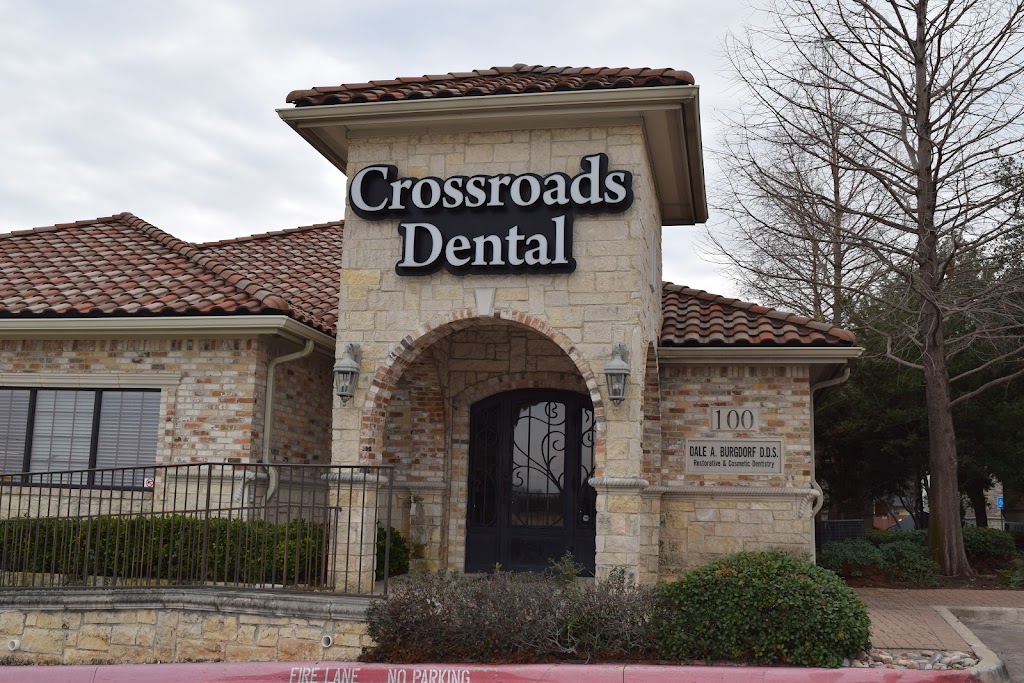 Crossroads Dental | 6190 Lyndon B Johnson Fwy Suite 100, Dallas, TX 75240, USA | Phone: (972) 386-7513