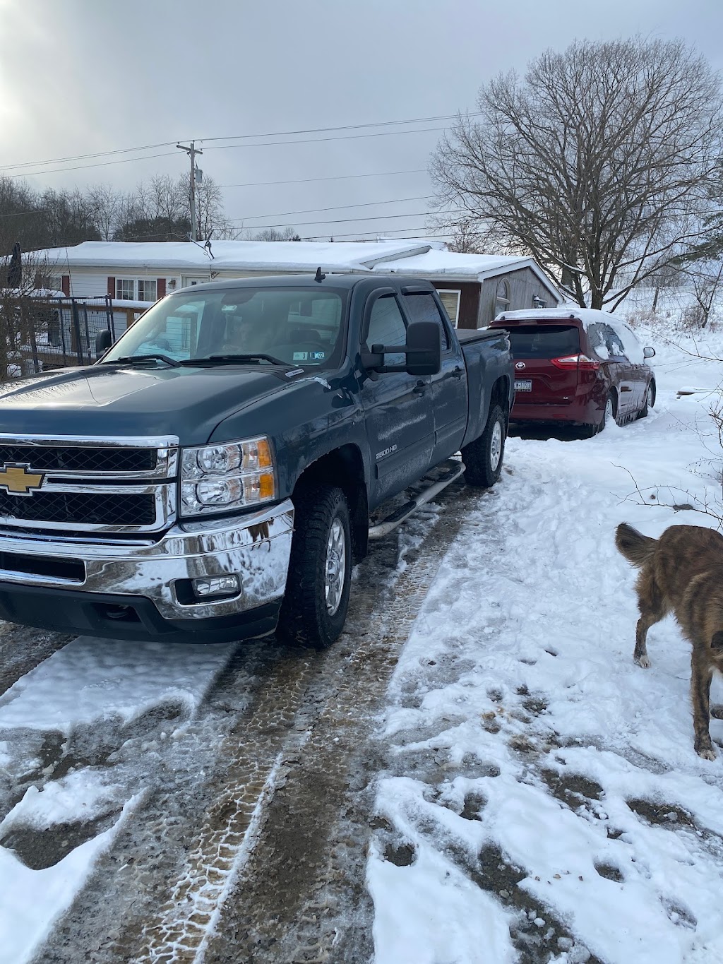 Magic Mikes Car Wash | 2079 Golden Mile Hwy, Pittsburgh, PA 15239 | Phone: (724) 519-2146