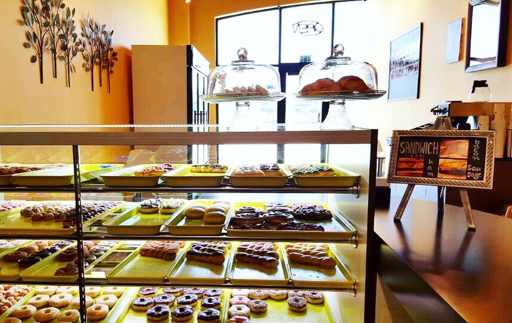 Donut Bar | 10150 Legacy Dr #300b, Frisco, TX 75033, USA | Phone: (469) 362-6411