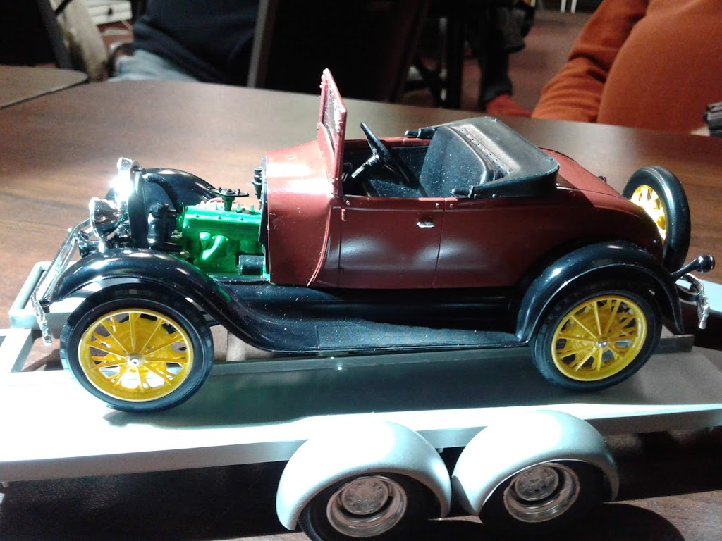 Kit Kringle, 1520 E Dixie Dr, Asheboro, NC 27203