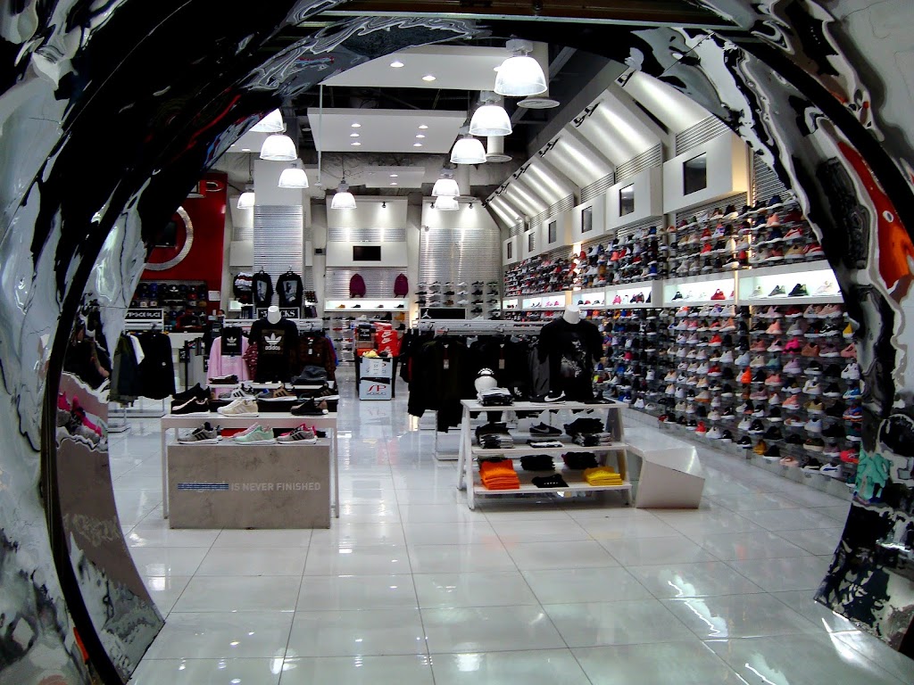 Shoe Palace | 447 Great Mall Dr Suite 190, Milpitas, CA 95035, USA | Phone: (408) 262-1400