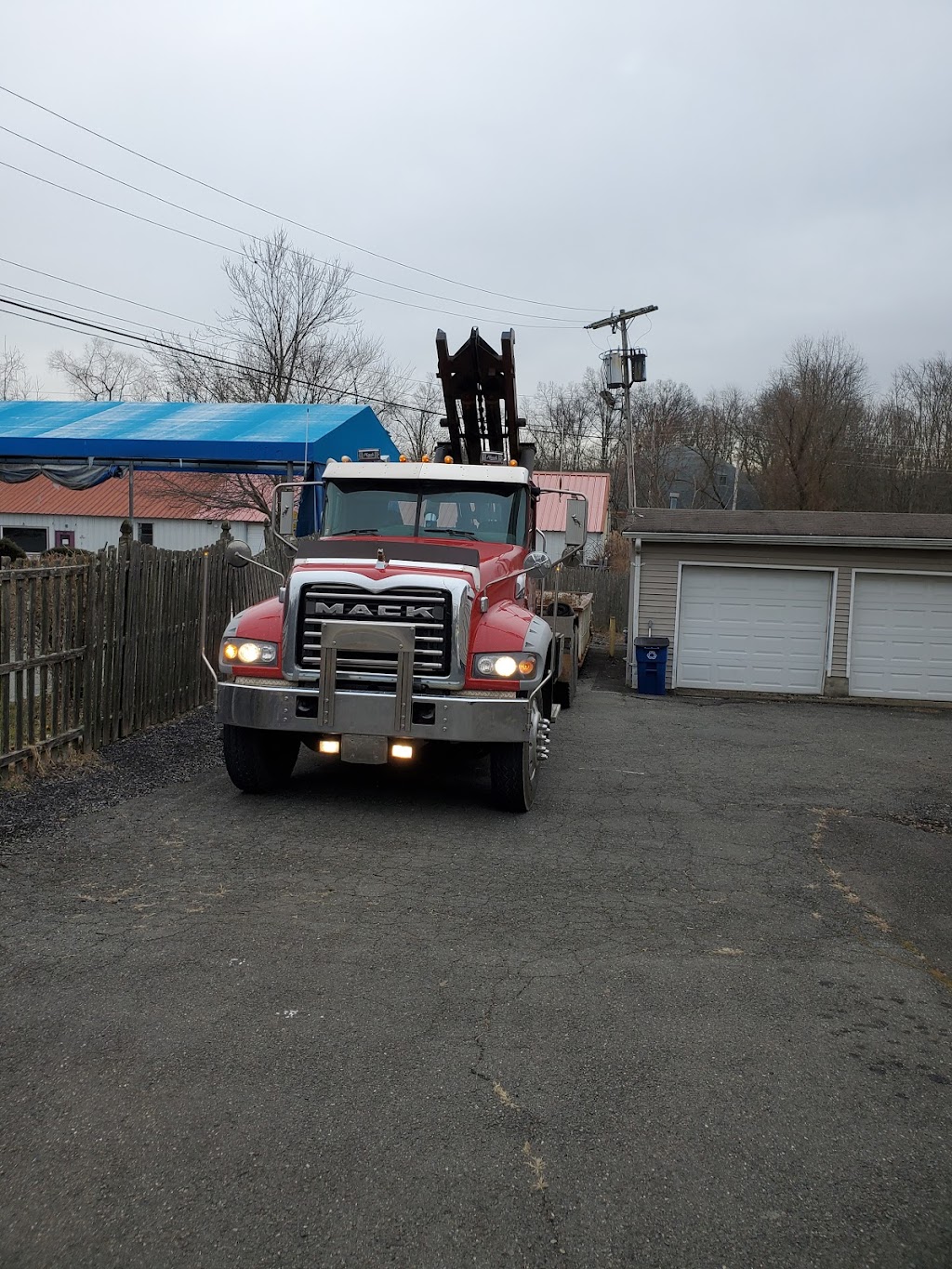 Berkeley Car Wash Inc | 610 Springfield Ave, Berkeley Heights, NJ 07922, USA | Phone: (908) 665-7979