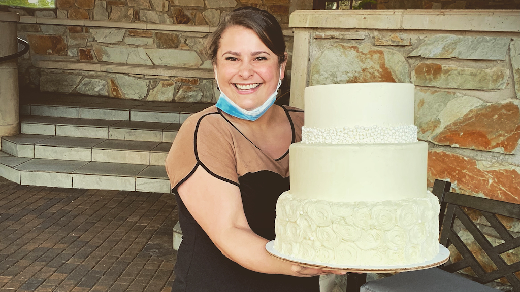 Cakes By Julia | Colemans Bluff, Woodstock, GA 30188, USA | Phone: (678) 689-3205