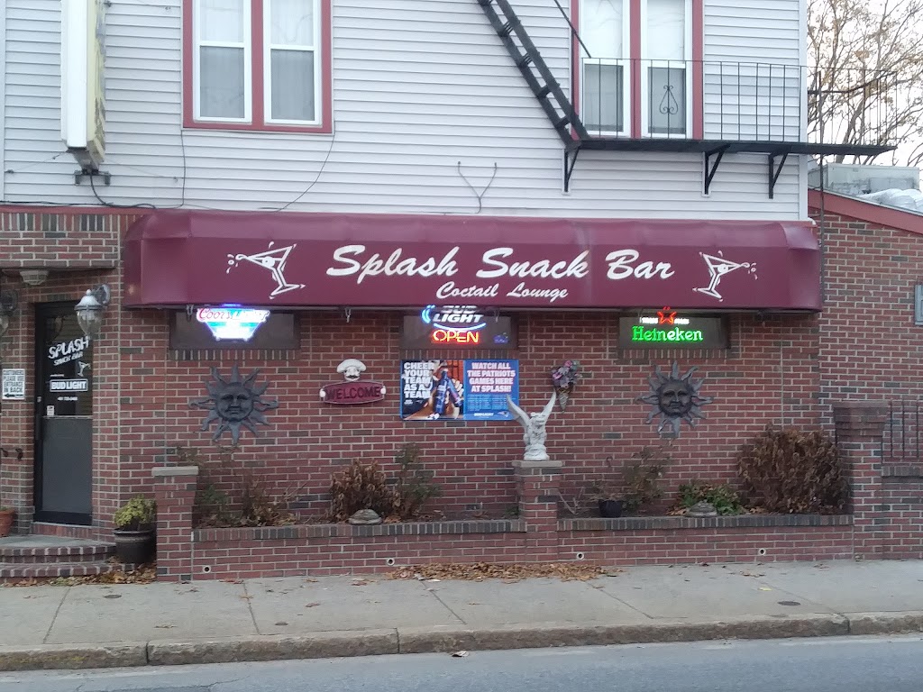 Splash Snack Bar | 548 Lonsdale Ave, Central Falls, RI 02863, USA | Phone: (401) 725-2468