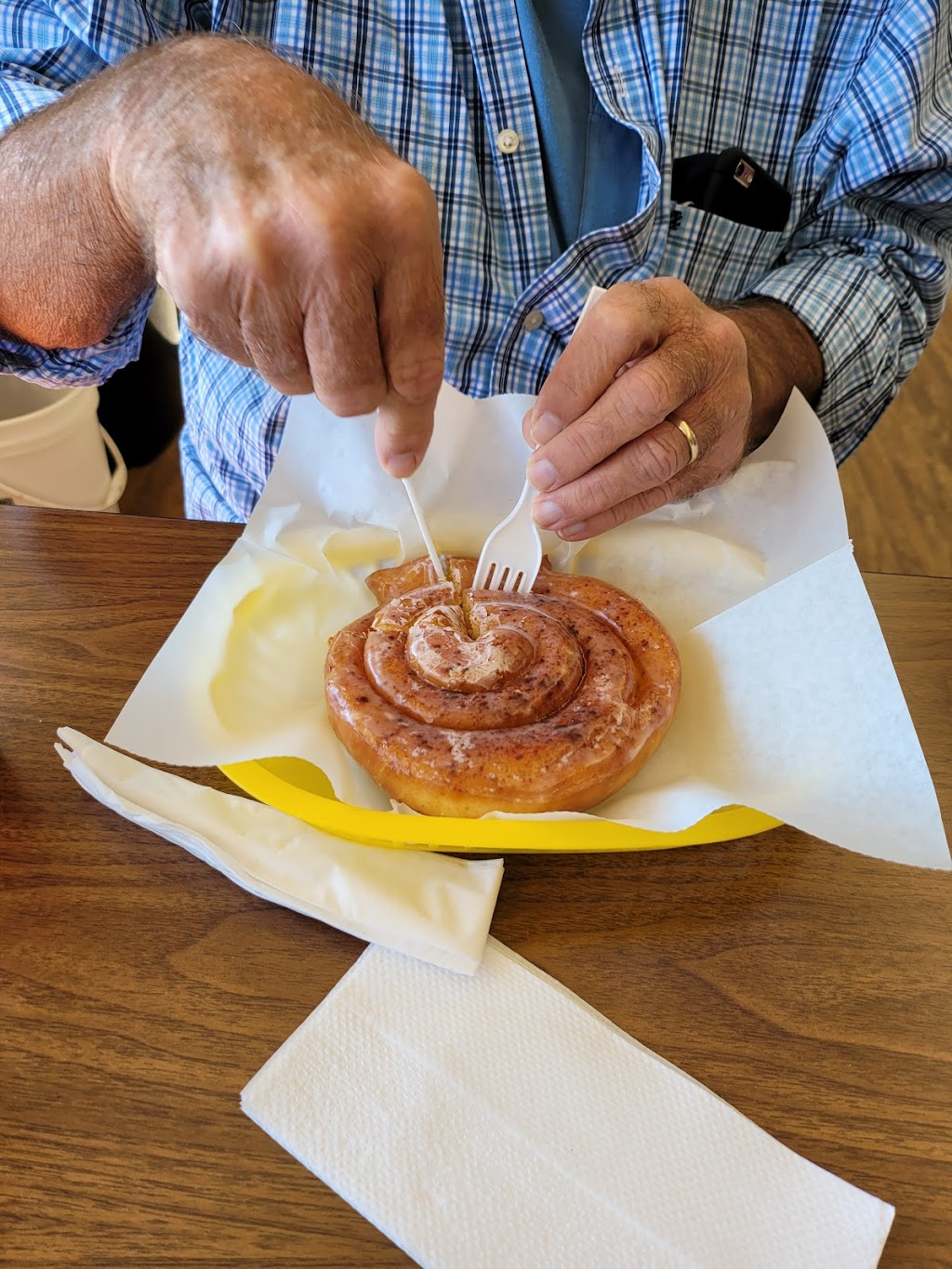 Glaze King Donuts | 1056 Albemarle Rd, Asheboro, NC 27205, USA | Phone: (336) 318-0864