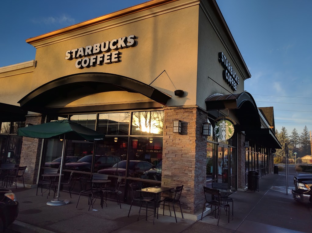 Starbucks | 19574 Molalla Ave, Oregon City, OR 97045, USA | Phone: (503) 655-2916