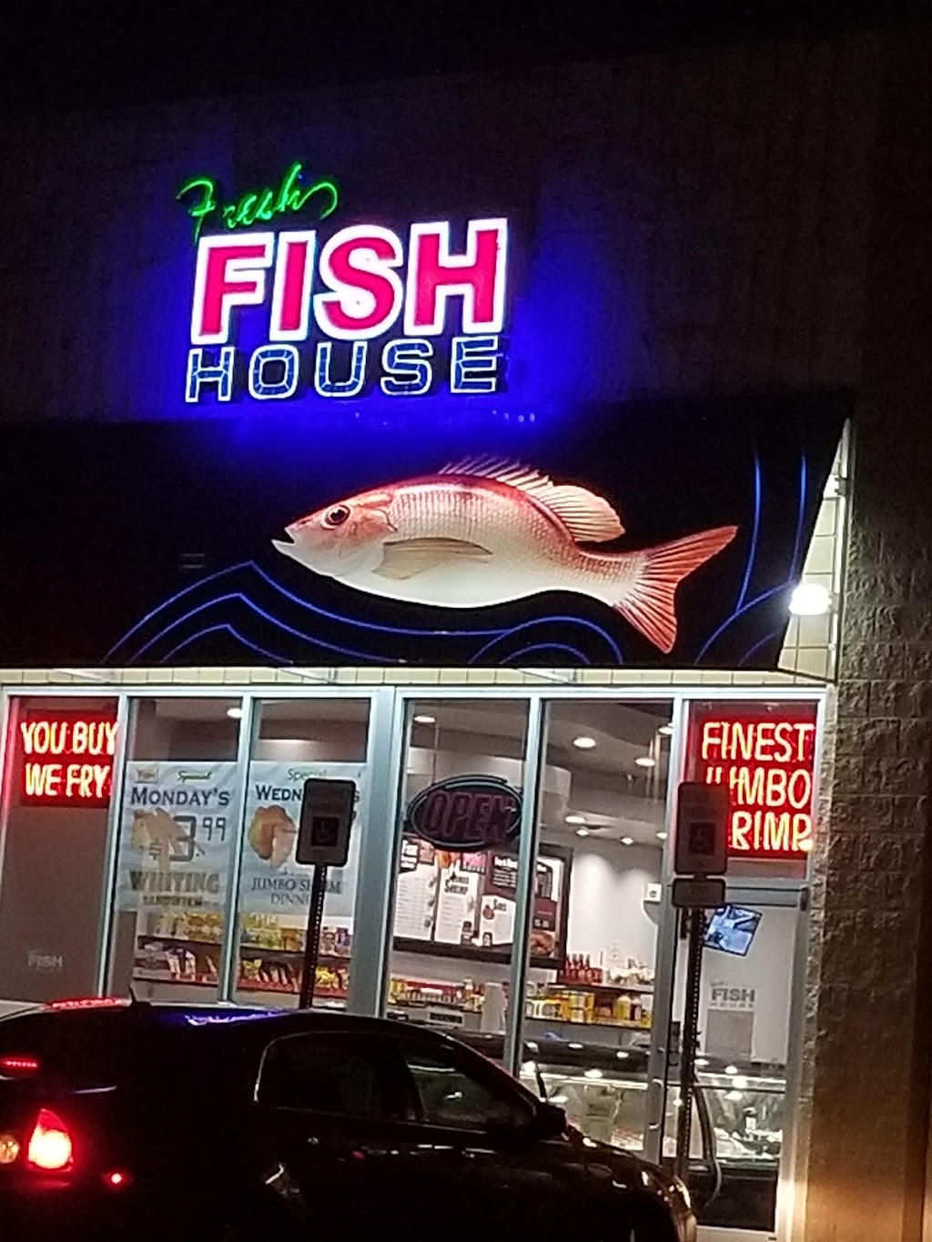 Fresh Fish House | 9015 Telegraph Rd, Redford Charter Twp, MI 48239, USA | Phone: (313) 387-7667