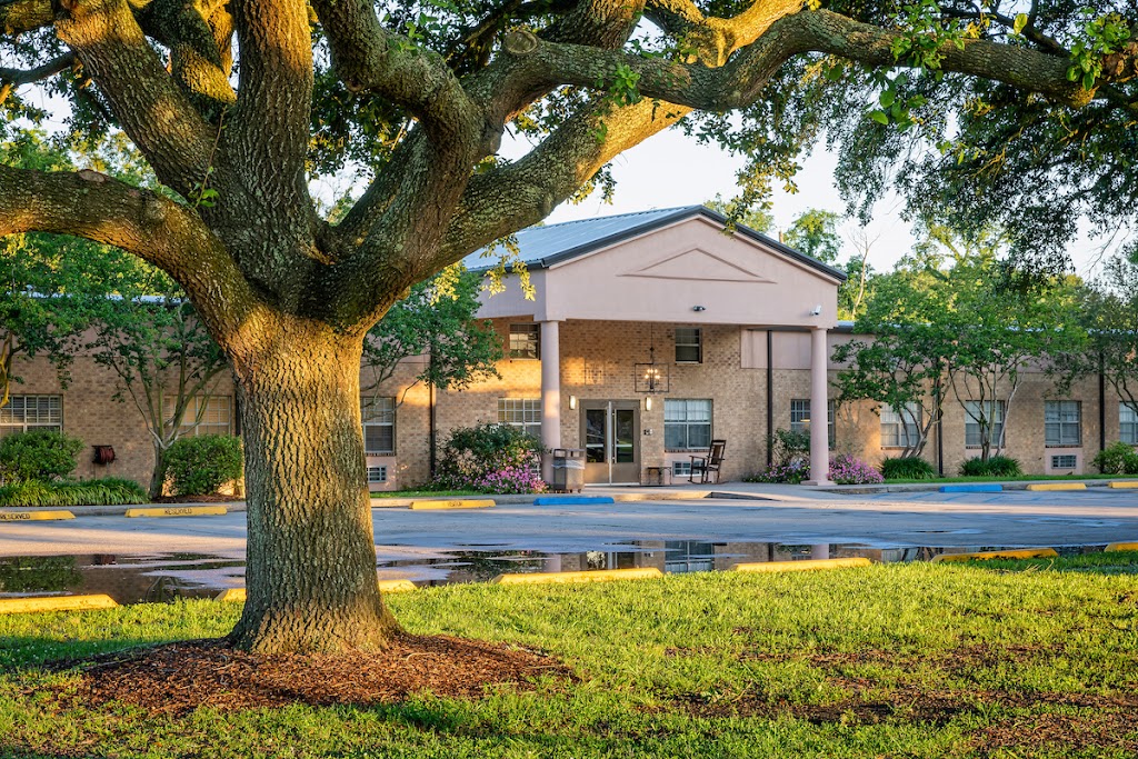 Legacy Nursing and Rehabilitation of Port Allen | 403 N 15th St, Port Allen, LA 70767, USA | Phone: (225) 346-8815