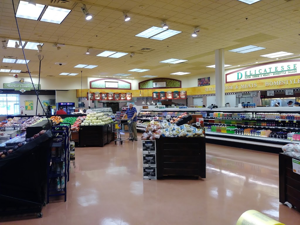 Market 32 | 141 Sanford Farms Plaza, Amsterdam, NY 12010, USA | Phone: (518) 843-0056