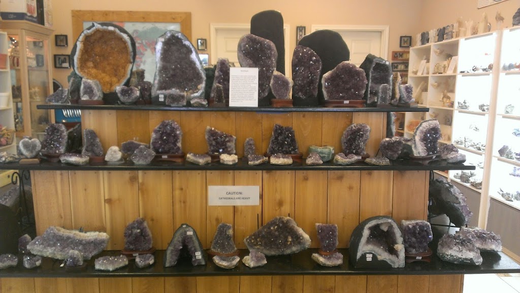No Stone Unturned Rock and Gift Shop | 222 Hwy 290 Hwy E, Elgin, TX 78621, USA | Phone: (512) 955-4276