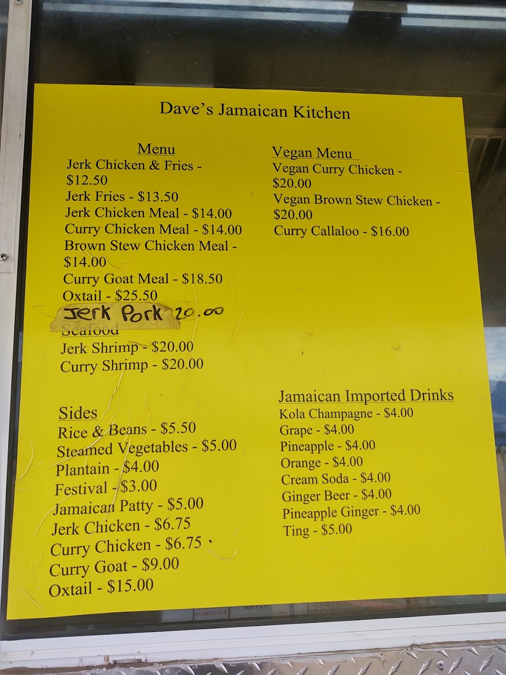 Dave Jamaican Kitchen | S 67th Ave &, W Lower Buckeye Rd, Phoenix, AZ 85043, USA | Phone: (602) 583-0661