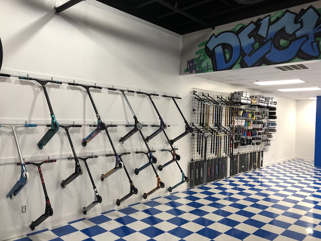 Decked Out Scooters | 329 S Elm St Unit 130, Jenks, OK 74037, USA | Phone: (918) 528-5180