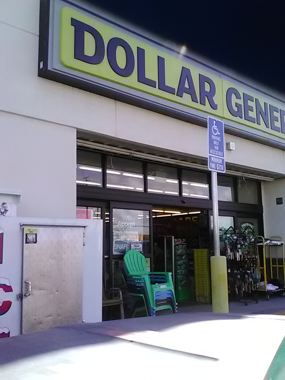 Dollar General | 1940 McHenry Ave, Escalon, CA 95320, USA | Phone: (209) 691-5331
