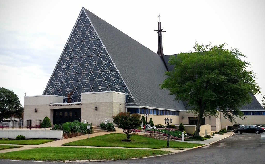 St. Michael the Archangel Catholic Church | 66 Levittown Pkwy, Levittown, PA 19054, USA | Phone: (215) 945-1166