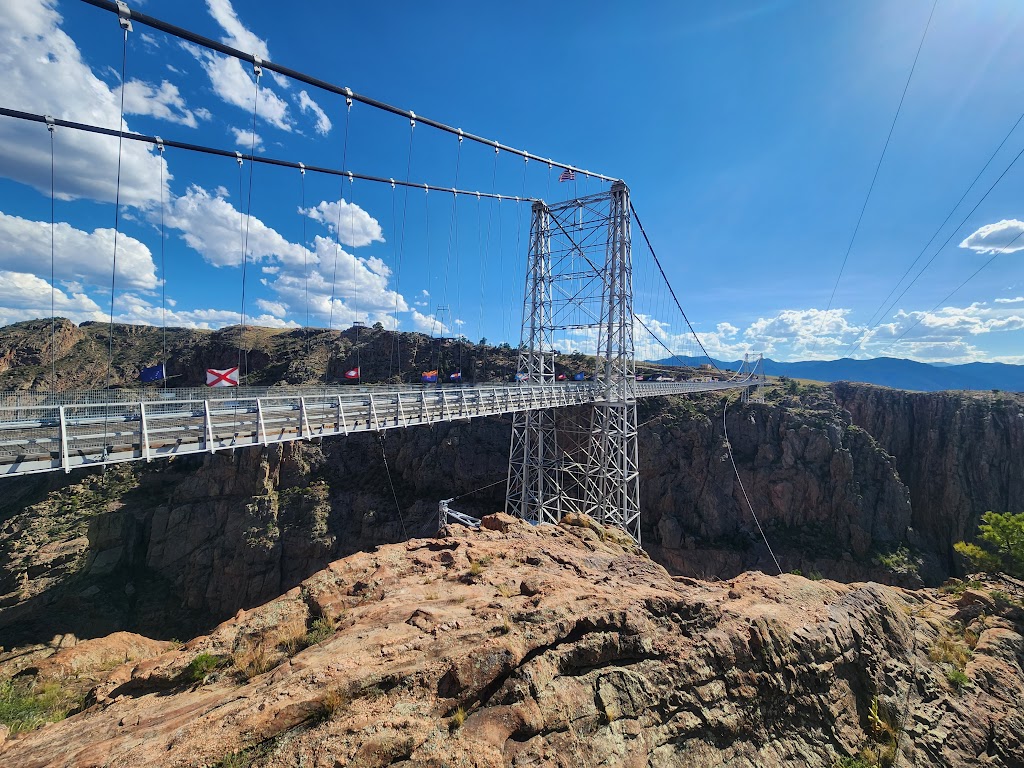 Royal Gorge Mountain Park | County Rd 3a, Cañon City, CO 81212, USA | Phone: (719) 269-9011