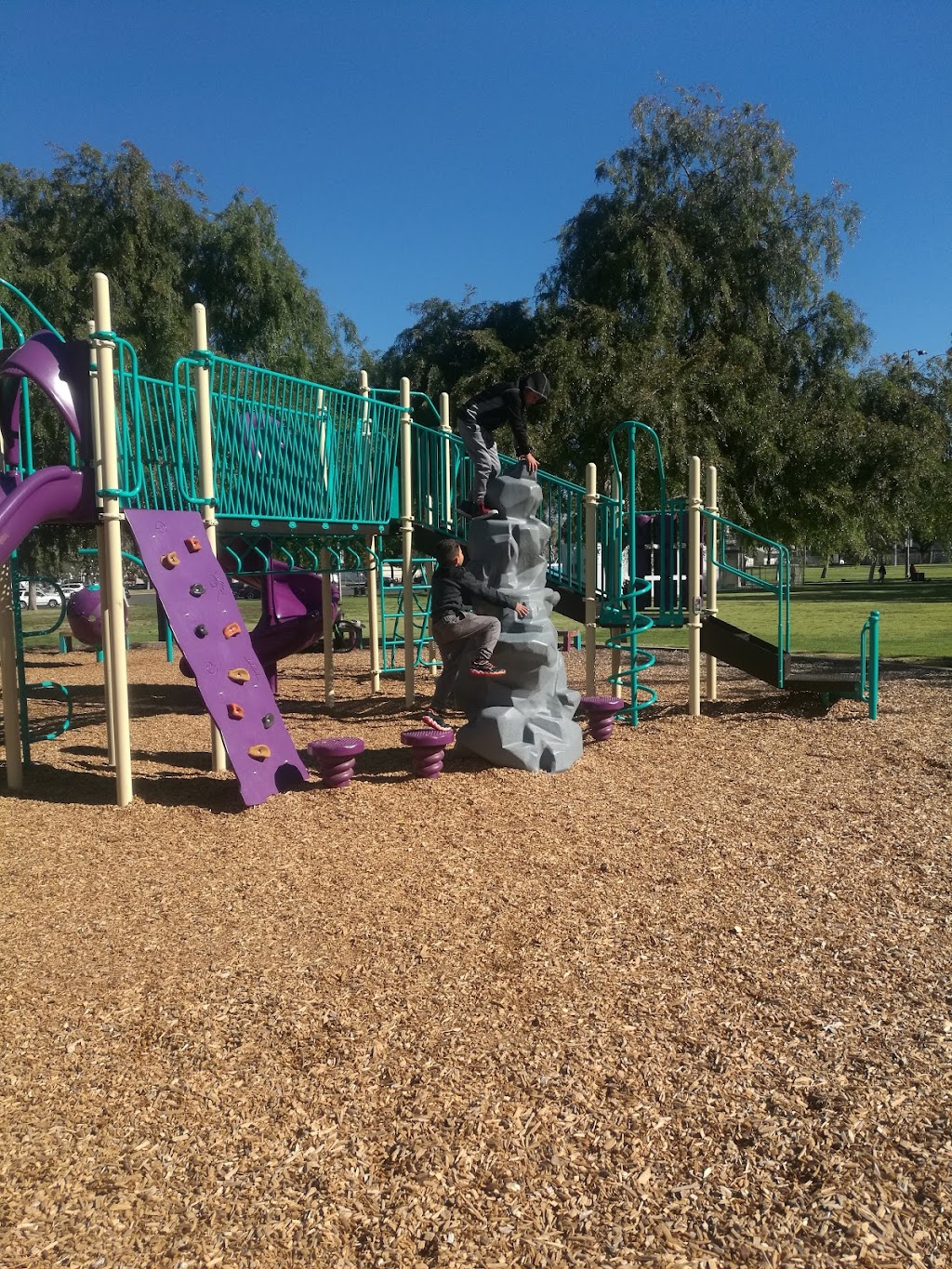 Wells Park | 1153 E Madison Ave, El Cajon, CA 92021, USA | Phone: (619) 441-1680