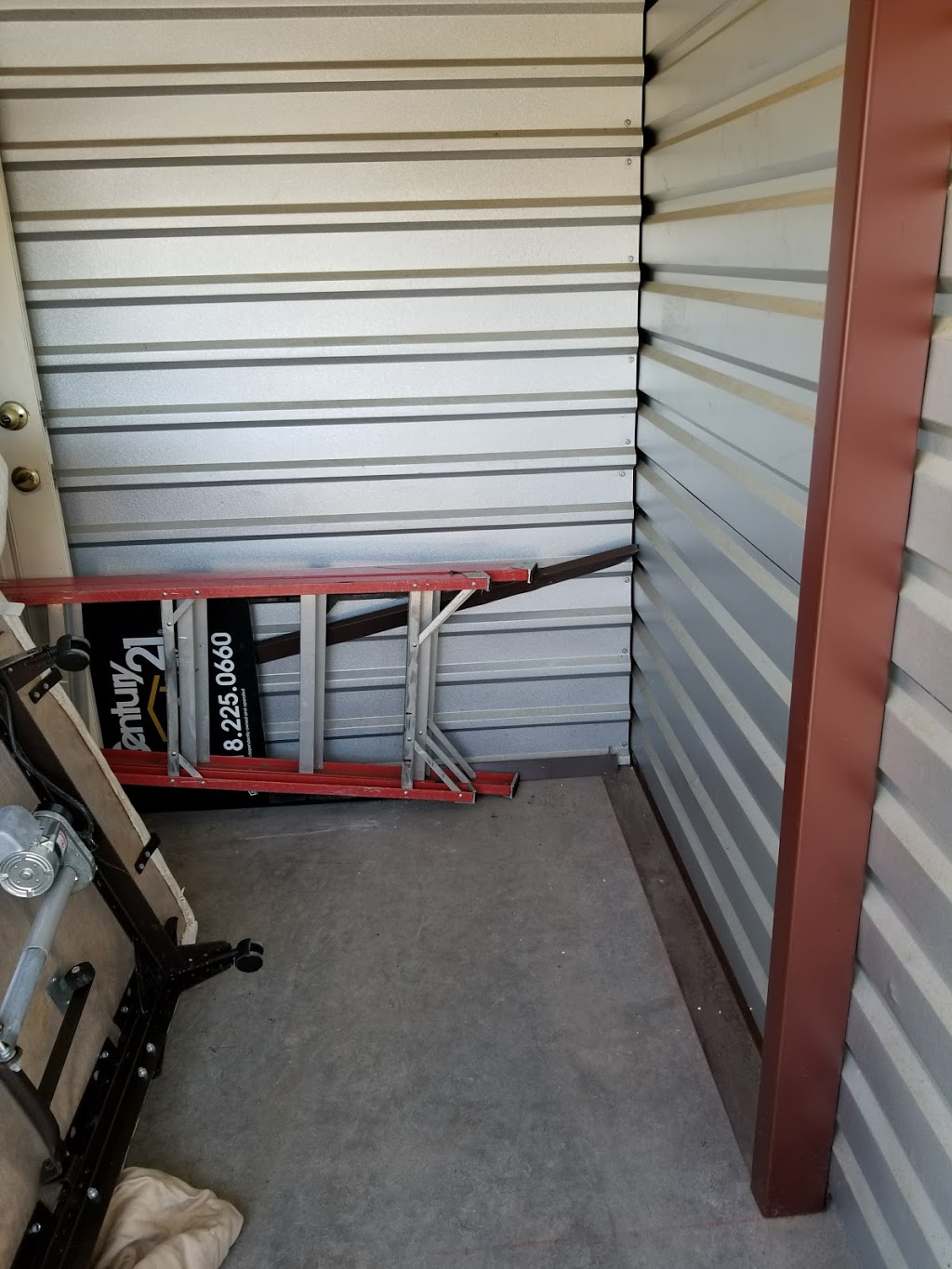 E Z Mini Storage | 633 E Allen St, Kellyville, OK 74039, USA | Phone: (918) 247-6312