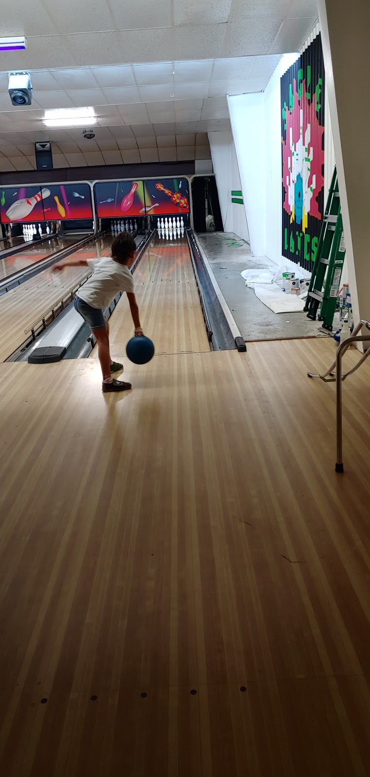 Eagle Lanes | 507 N Bryant St, Pleasanton, TX 78064, USA | Phone: (830) 569-5656