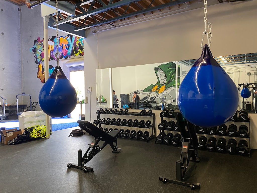 Fitstyle LA | 26368 Ferry Ct, Santa Clarita, CA 91350, USA | Phone: (661) 200-9388