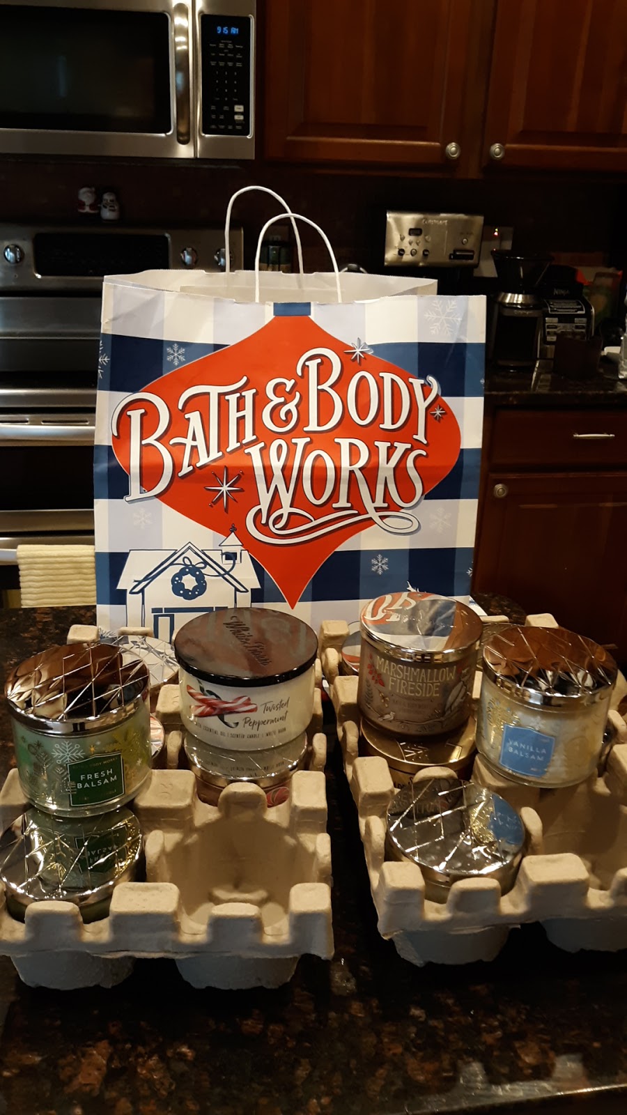 Bath & Body Works | 2312 Grand Cypress Dr, Lutz, FL 33559, USA | Phone: (813) 261-2725