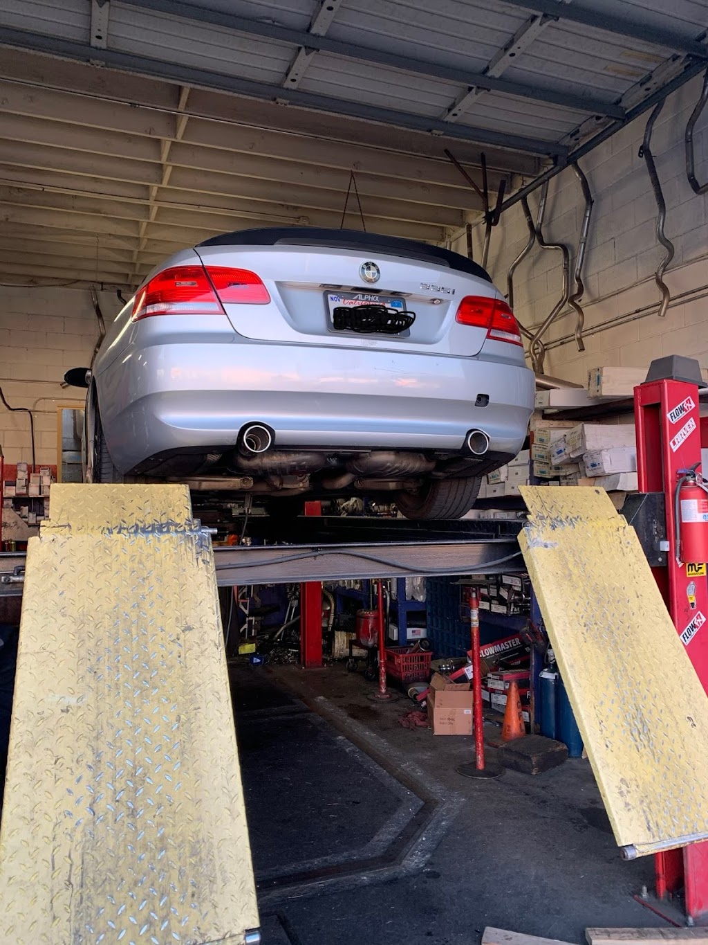 Muffler King & Transmissions 1446 San Fernando Rd, San Fernando, CA