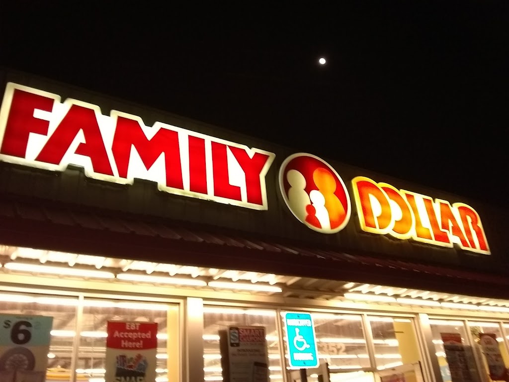 Family Dollar | 7352 US-11, Carriere, MS 39426, USA | Phone: (769) 717-5095