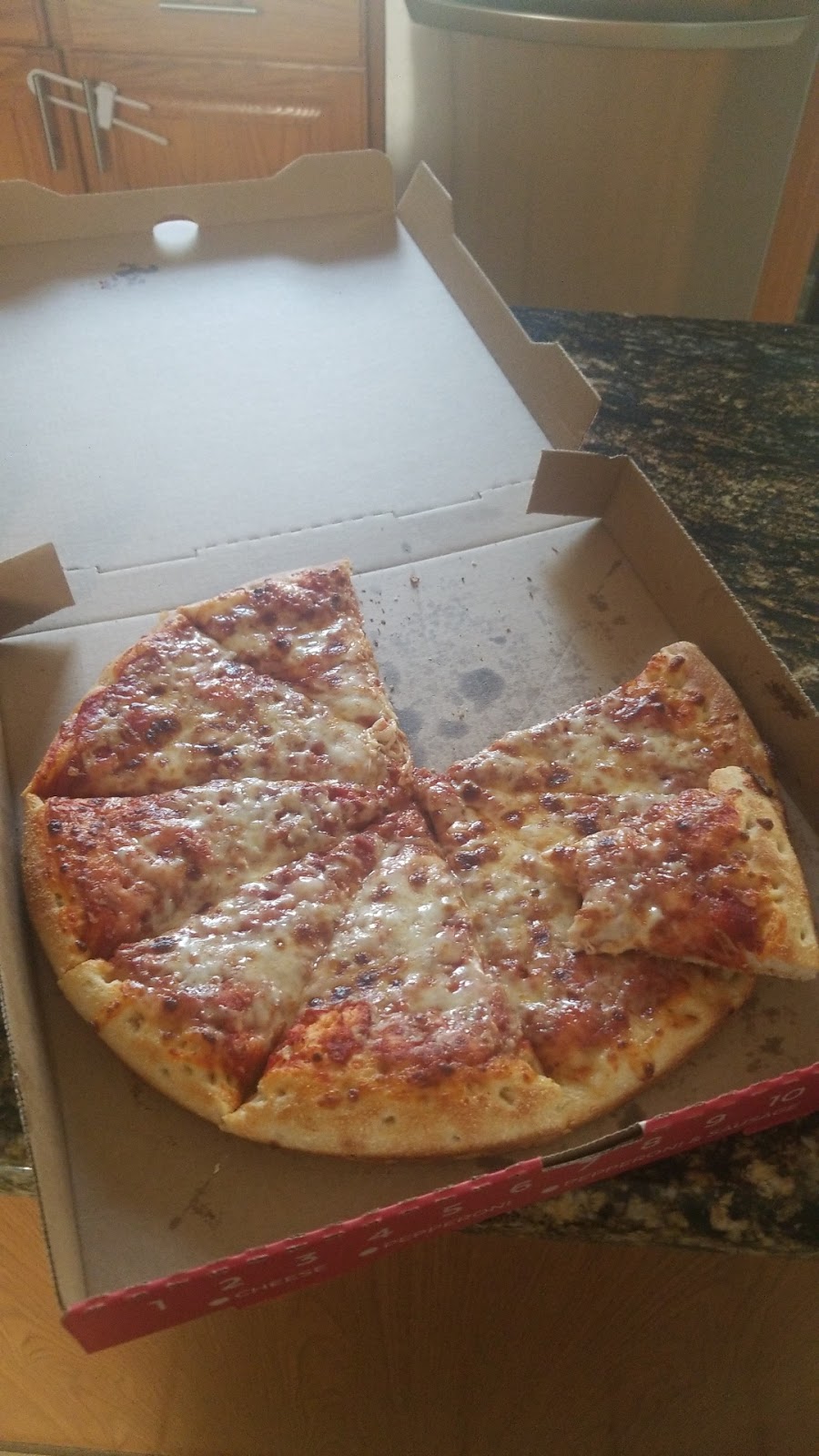 Georgios Oven Fresh Pizza Co | 25999 Highland Rd, Richmond Heights, OH 44143, USA | Phone: (216) 692-9510