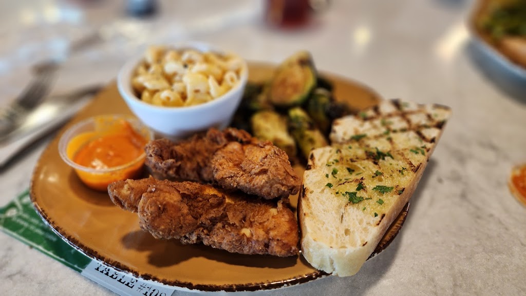 Urban Plates | 2650 N Sepulveda Blvd, Manhattan Beach, CA 90266, USA | Phone: (424) 350-0393