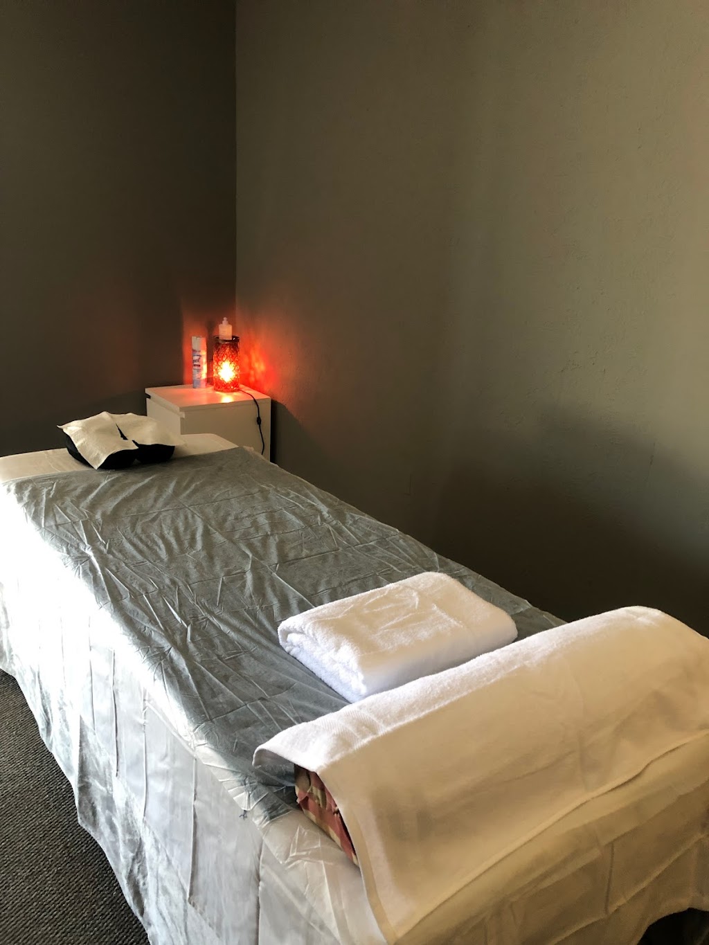 Olives Massage | 1125 E University Dr ste 102, Denton, TX 76209, USA | Phone: (940) 230-4418