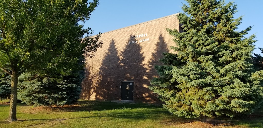 Chippewa Middle School | 5000 Hodgson Rd Connection, St Paul, MN 55126, USA | Phone: (651) 621-6400