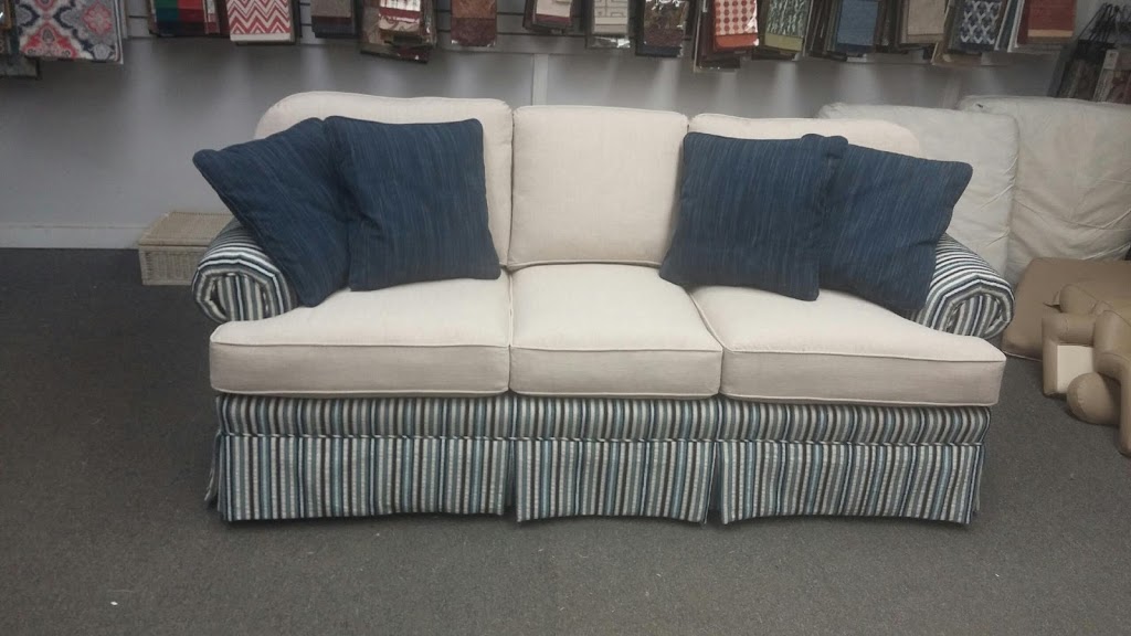 Walts Upholstery, Inc. | 115 Dennison Rd, Lutz, FL 33548, USA | Phone: (813) 949-4399