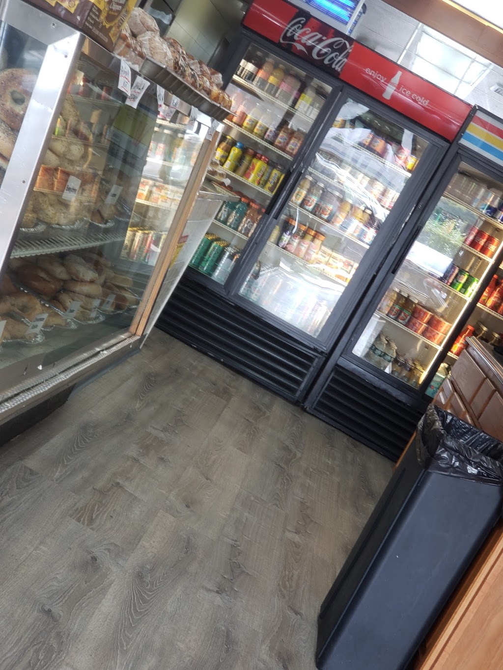 Charlies Deli & Bagels | 535 Amboy Ave, Woodbridge, NJ 07095, USA | Phone: (732) 726-8701