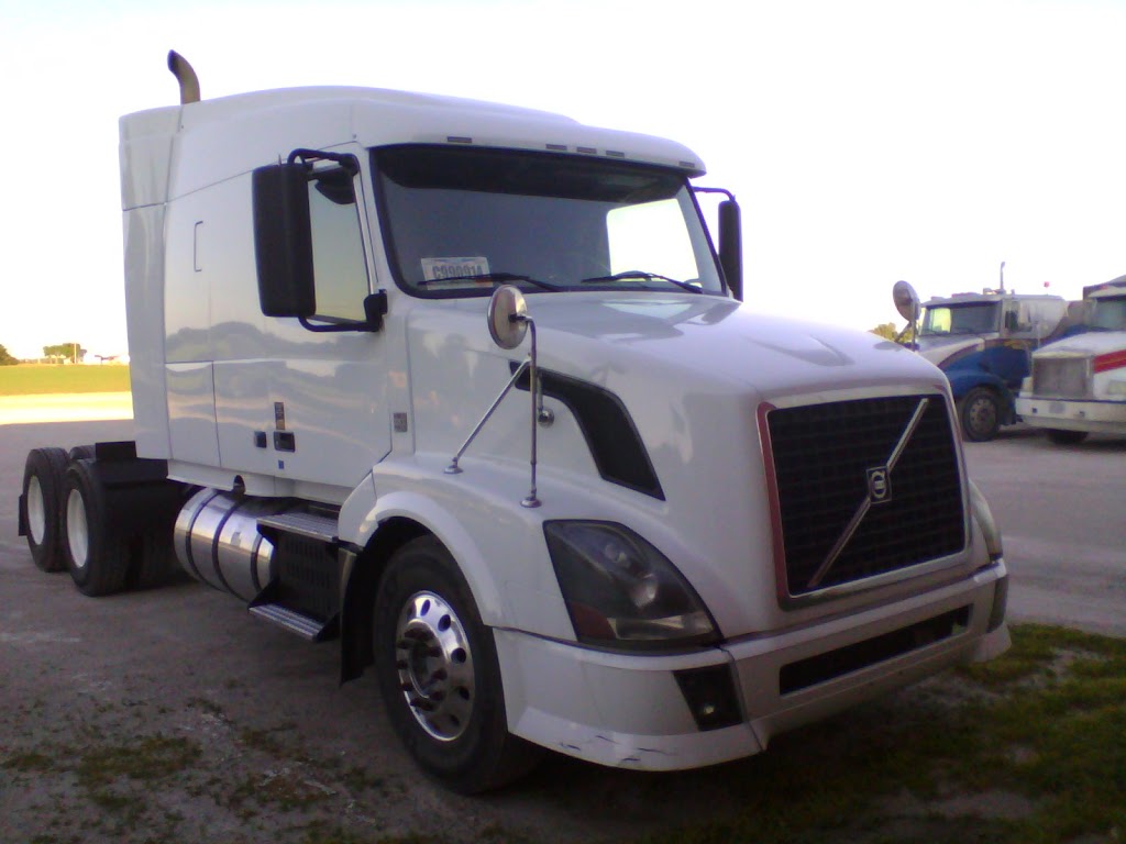 Haldon S Miller Trucking Inc | 1028 Co Rd 32, Helena, OH 43435 | Phone: (419) 638-3745