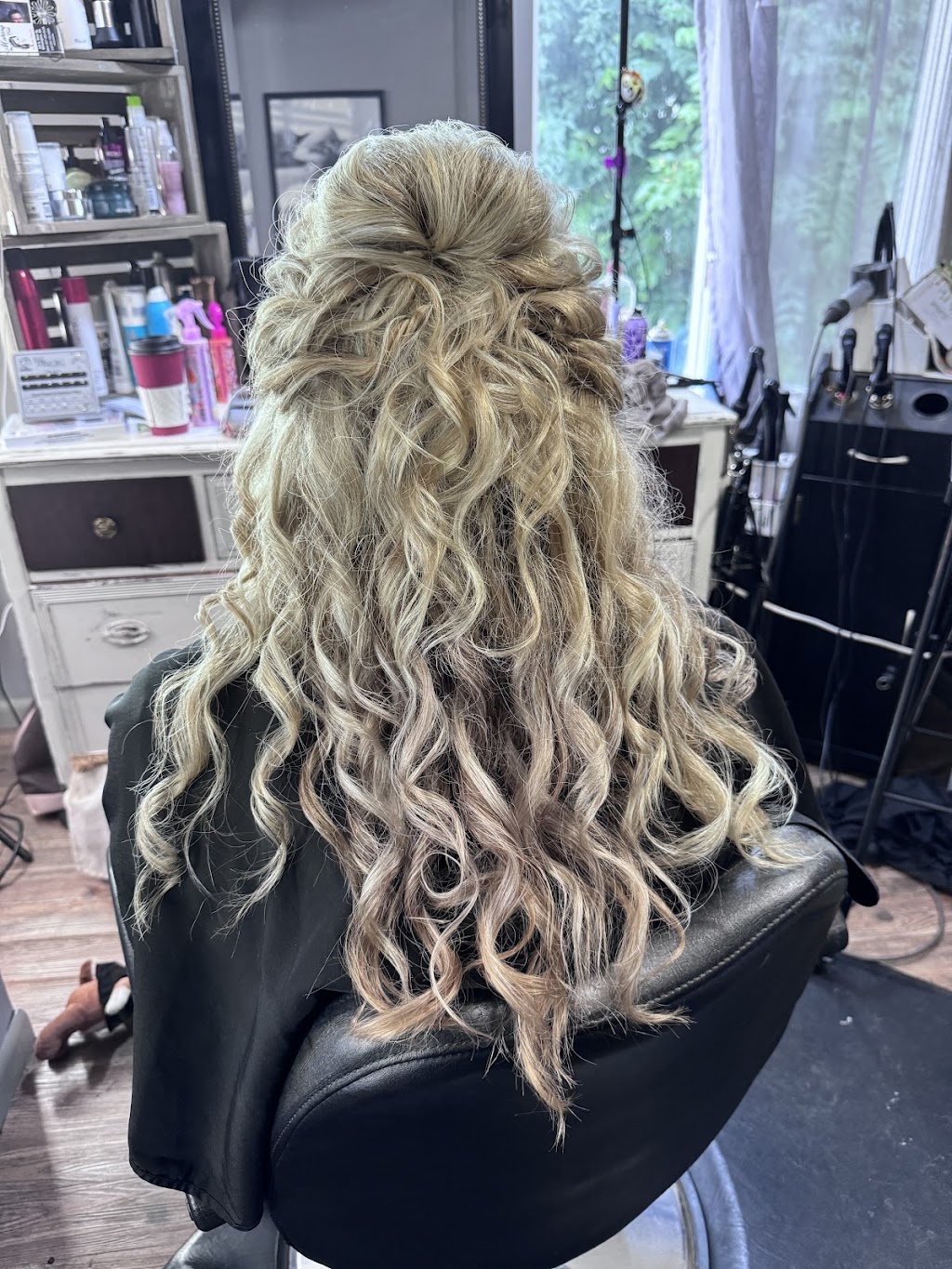 Making The Cut LLC | 132 E Main St, Wilmington, OH 45177, USA | Phone: (937) 283-9109